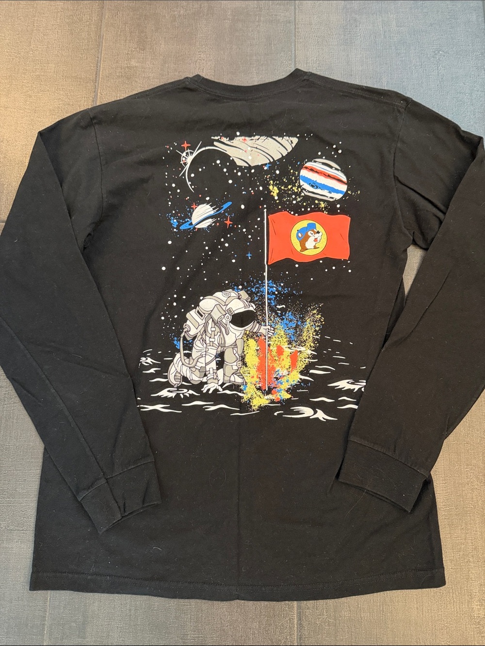 Black Long Sleeve Graphic Tee with Astronaut & Flag